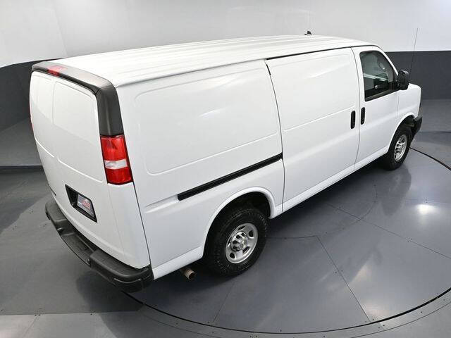 2022 Chevrolet Express 2500