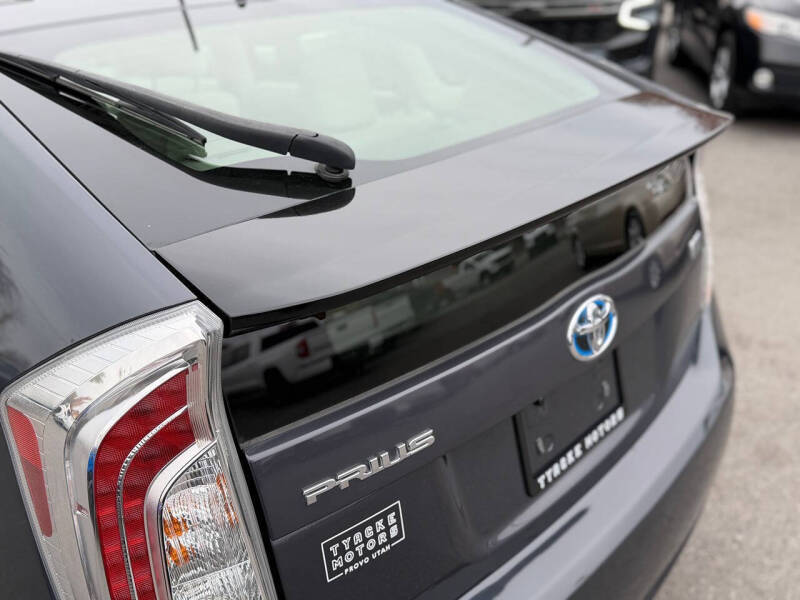 2012 Toyota Prius Two