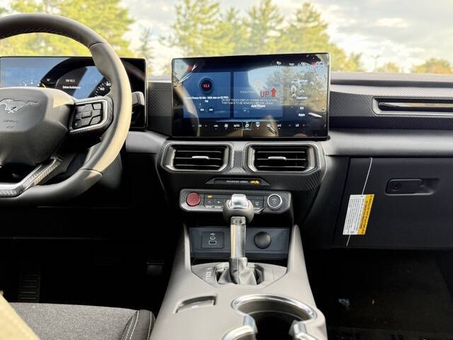 2025 Ford Mustang EcoBoost