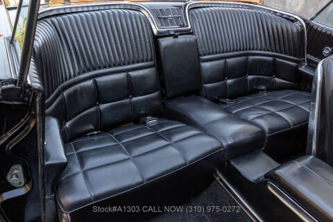 1966 Ford Thunderbird