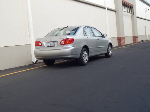2003 Toyota Corolla LE