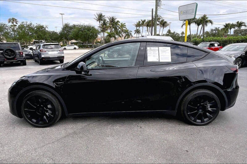 2023 Tesla Model Y Long Range