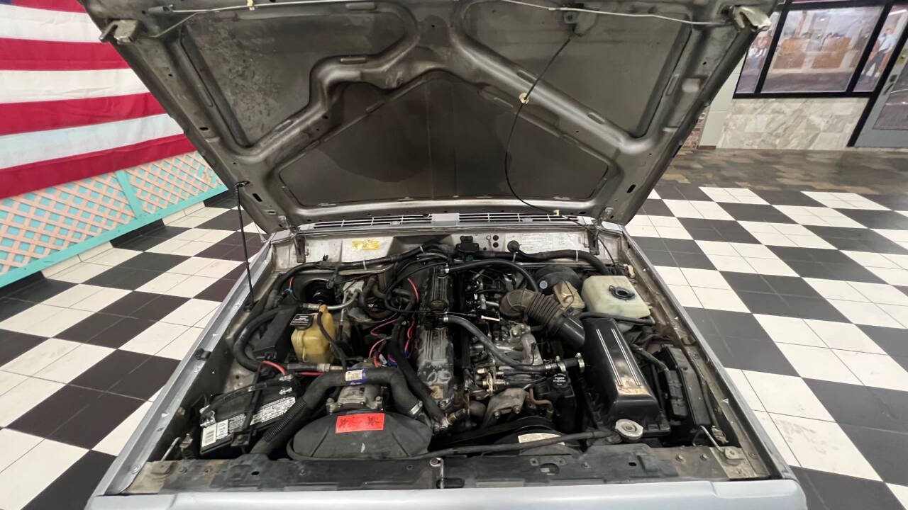 1991 Jeep Comanche 4