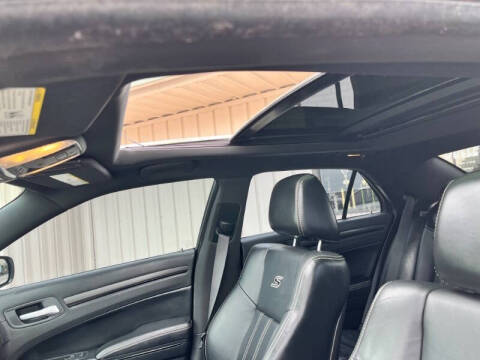 2016 Chrysler 300