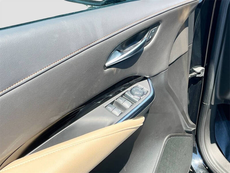 2024 Cadillac XT4 Luxury