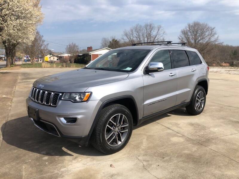 2018 Jeep Grand Cherokee for sale at Mikes Auto Sales INC in Forest City NC