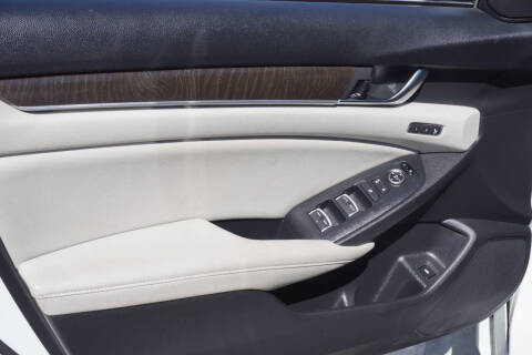 2018 Honda Accord EX-L w/Navi