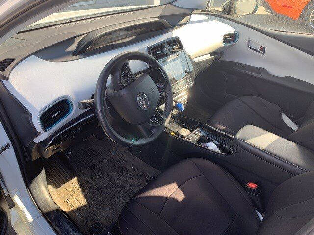 2019 Toyota Prius XLE AWD-e