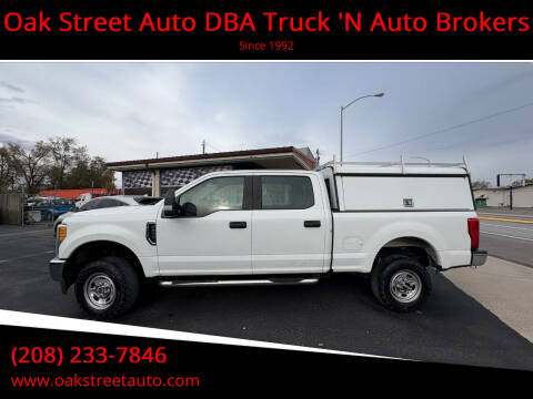 2017 Ford F-250 Super Duty for sale at Oak Street Auto DBA Truck 'N Auto Brokers in Pocatello ID