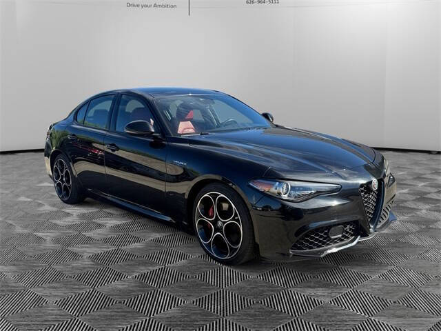 2022 Alfa Romeo Giulia Veloce