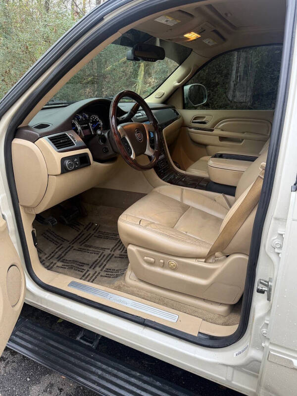 2014 Cadillac Escalade Premium