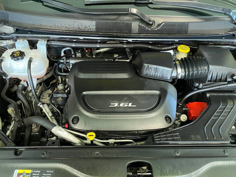 2017 Chrysler Pacifica Touring Plus