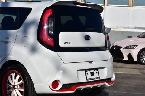 2014 Kia Soul +
