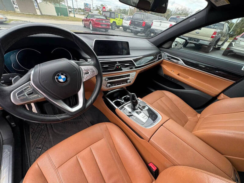 2019 BMW 7 Series 740i