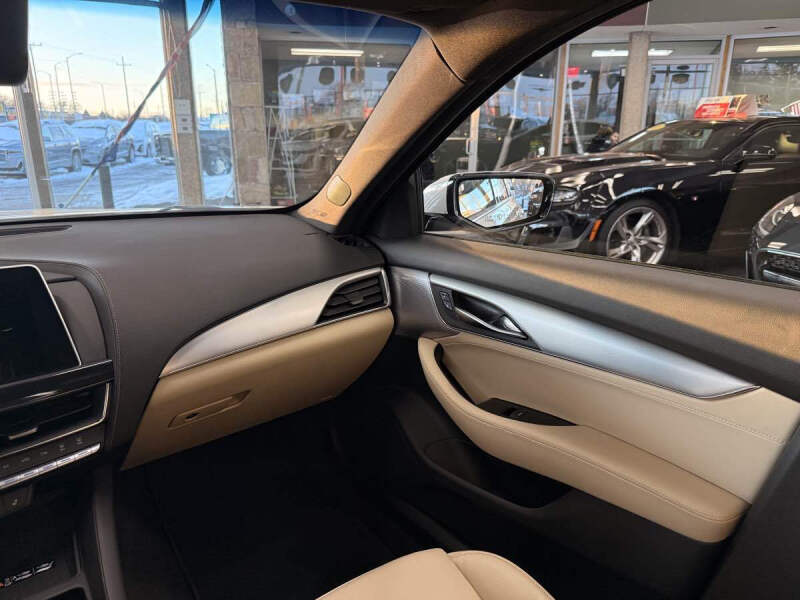 2024 Cadillac CT5 Luxury