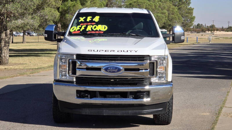 2019 Ford F-250 Super Duty XL photo 3