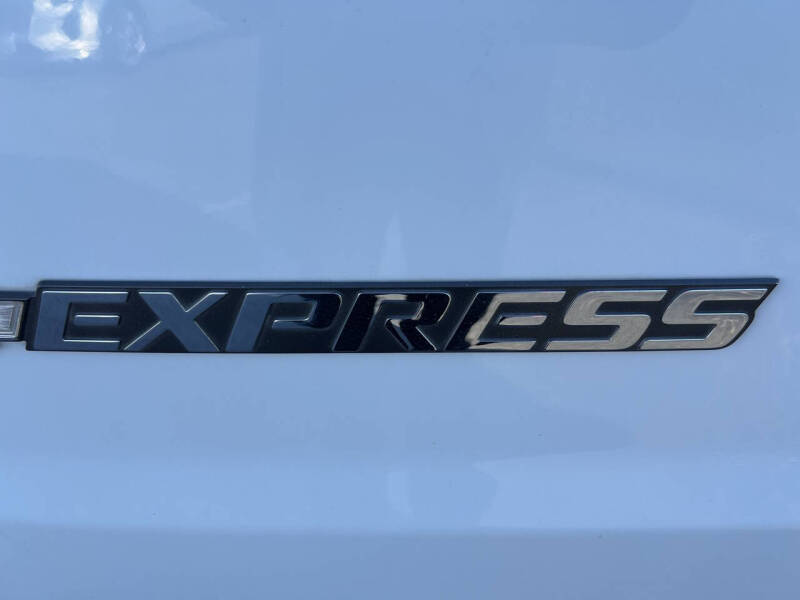 2019 Chevrolet Express LS 3500