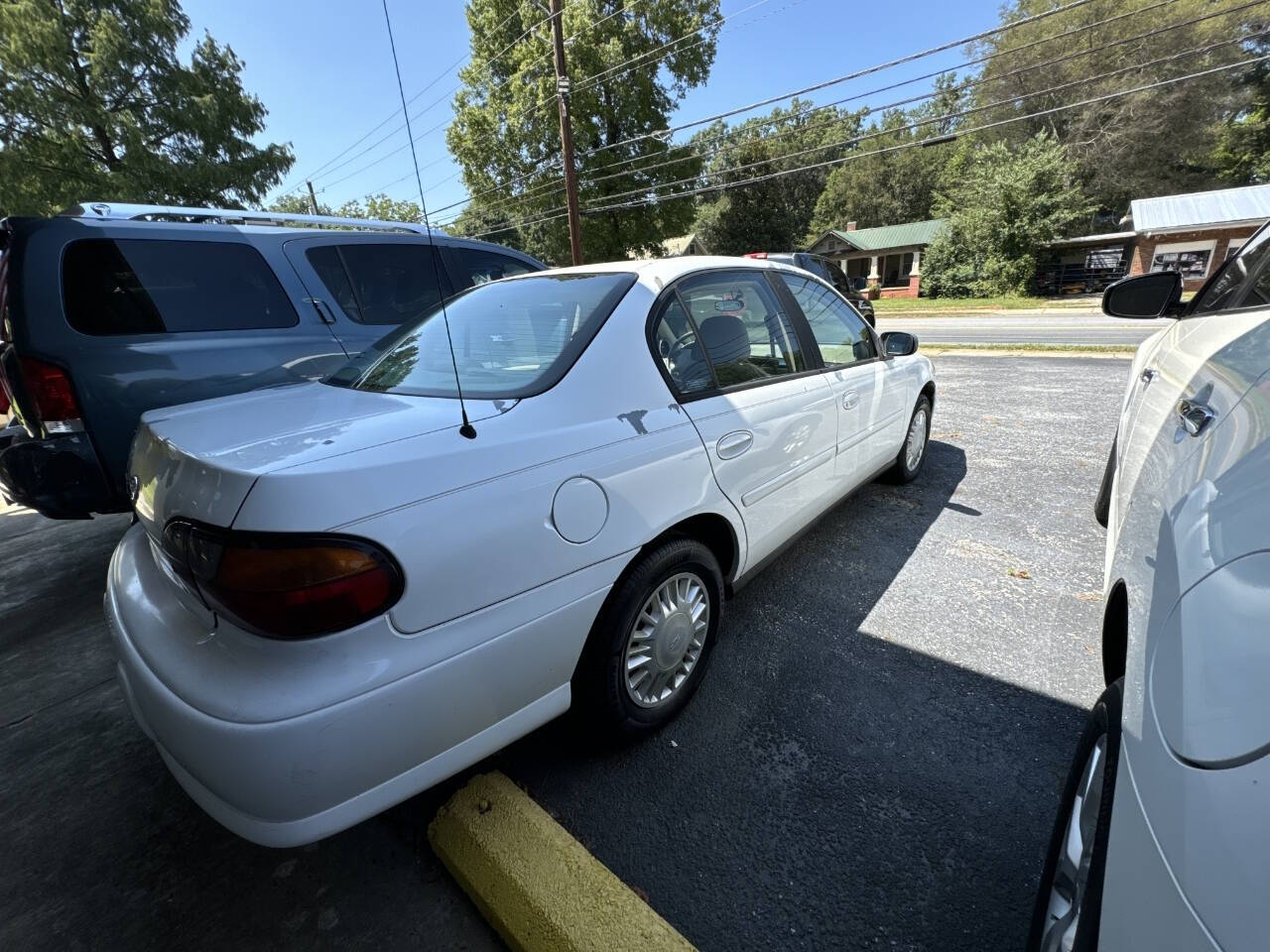 2001 Chevrolet Malibu for sale at Well-Done Autos LLC in Cedartown, GA