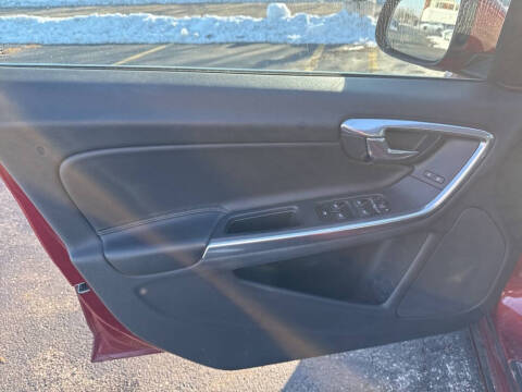 2015 Volvo S60 T5 Premier