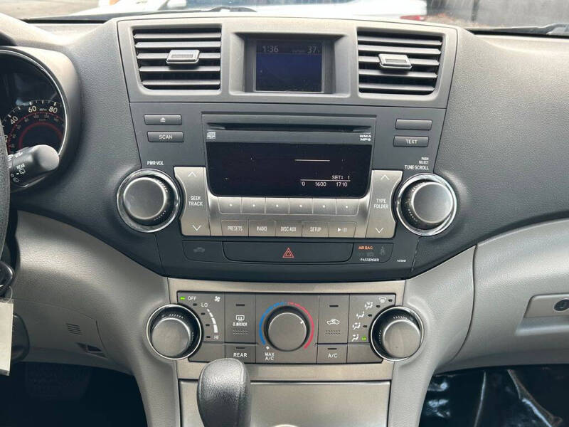 2011 Toyota Highlander