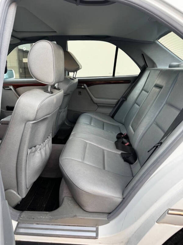 1995 Mercedes-Benz C-Class C 220