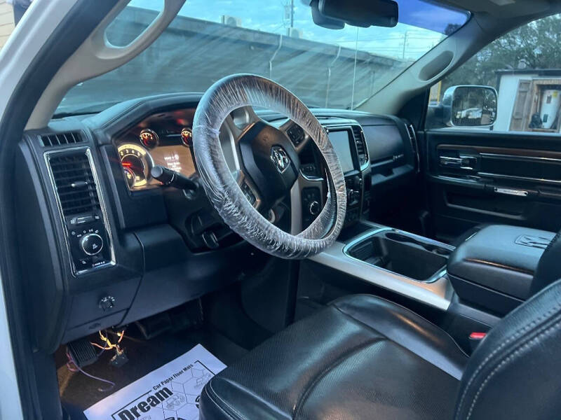 2017 RAM 3500 Laramie