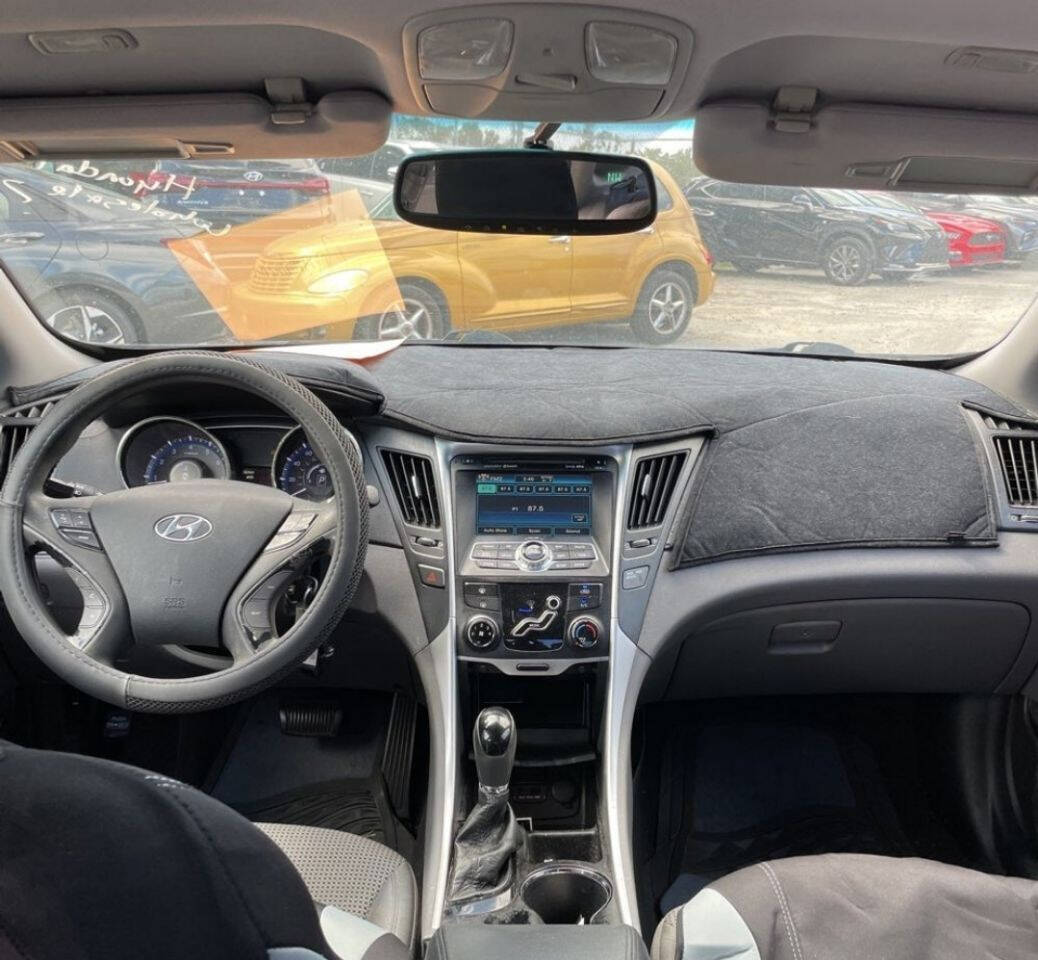 2011 Hyundai Sonata  - $6,900