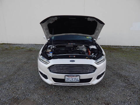 2014 Ford Fusion Hybrid SE