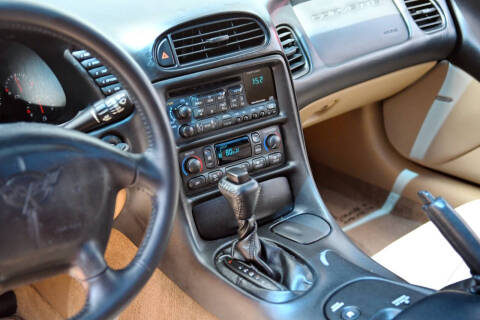 2004 Chevrolet Corvette