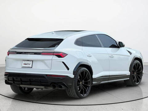 2022 Lamborghini Urus