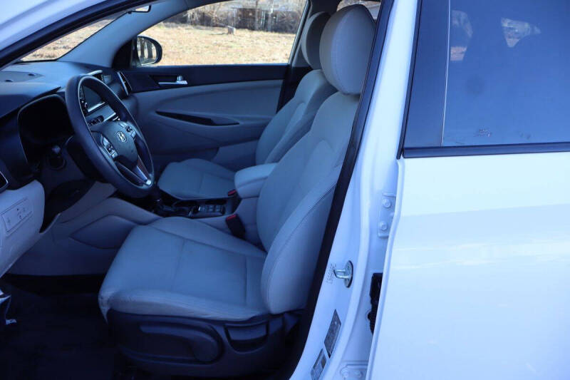 2019 Hyundai Tucson SE