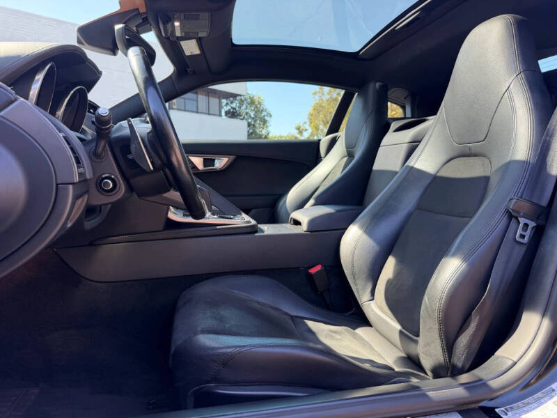2016 Jaguar F-TYPE
