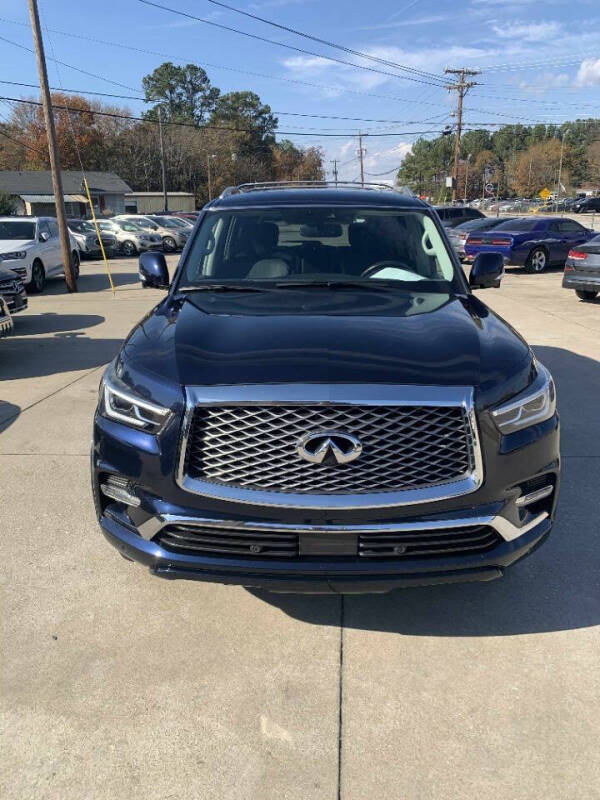 2019 INFINITI QX80 Base's photo