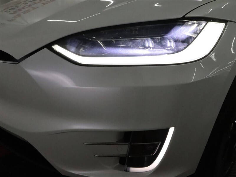 2020 Tesla Model X Long Range