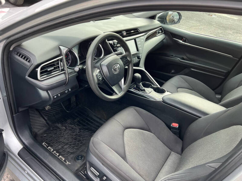 2019 Toyota Camry LE