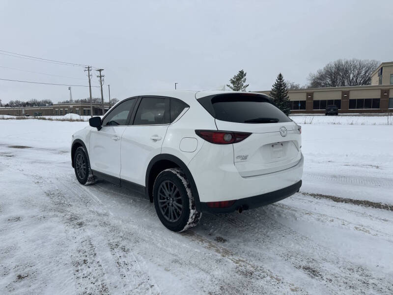 2017 Mazda CX-5 Sport