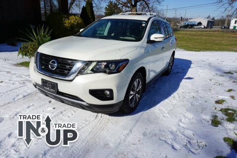 2017 Nissan Pathfinder for sale at Road Ready Autos in Knoxville TN