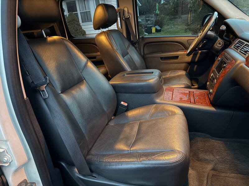 2010 Chevrolet Avalanche LTZ