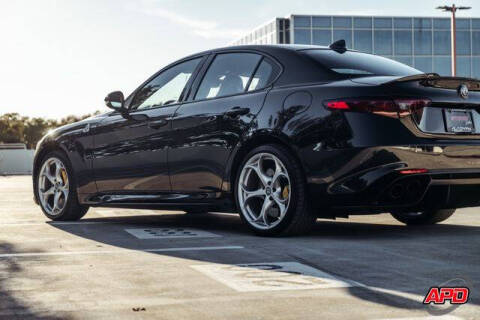 2019 Alfa Romeo Giulia Quadrifoglio