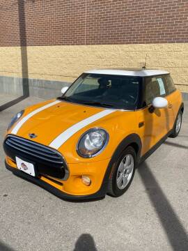 2014 MINI Hardtop for sale at Get The Funk Out Auto Sales in Nampa ID