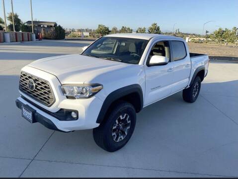 2017 Toyota Tacoma for sale at Destination Motors in Temecula CA