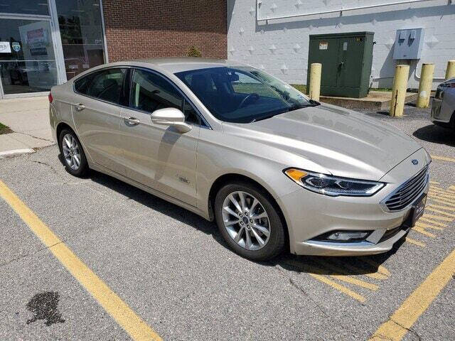 2017 Ford Fusion Energi SE Luxury