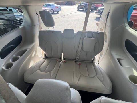 2018 Chrysler Pacifica Touring L