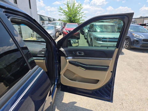 2016 Ford Explorer