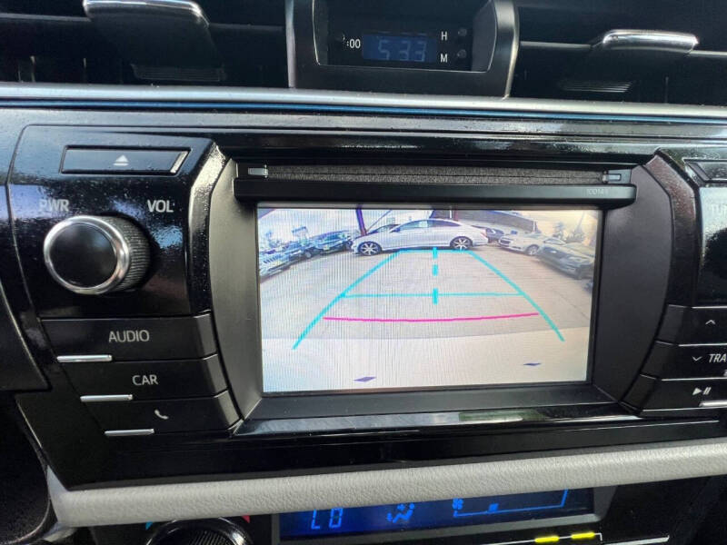 2015 Toyota Corolla LE