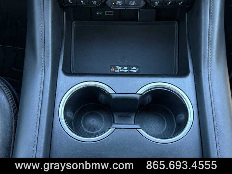 2021 Chevrolet Suburban High Country