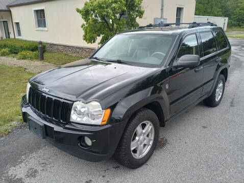 2005 Jeep Grand Cherokee for sale at Wallet Wise Wheels in Montgomery NY