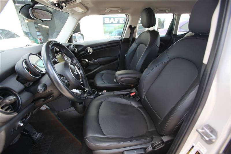 2018 MINI Hardtop 4 Door Cooper