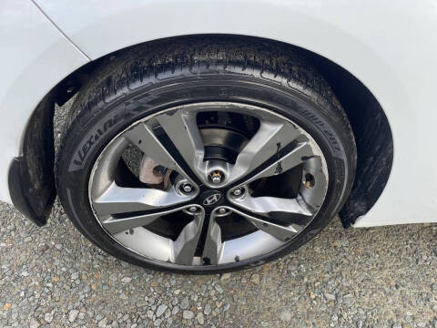 2016 Hyundai Veloster