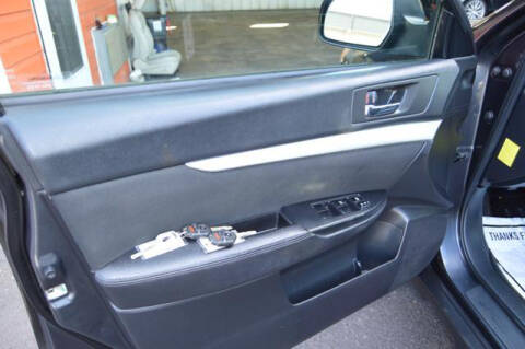 2010 Subaru Outback 2.5i Premium